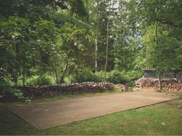 Petanquebanen måler 4 x 11 meter. Foto: Signe Goldmann