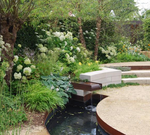 Havens kanter betyder meget for hvordan vi opfatter haverummet. Foto: Haveselskabet