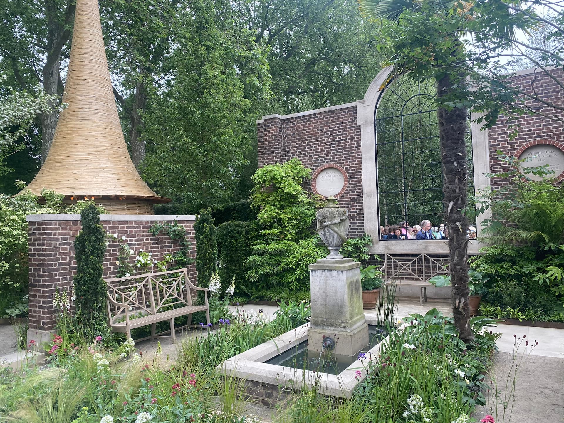 Showhave ved Chelsea Flower Show 2024 designet af Robert Myers. Foto: Haveselskabet