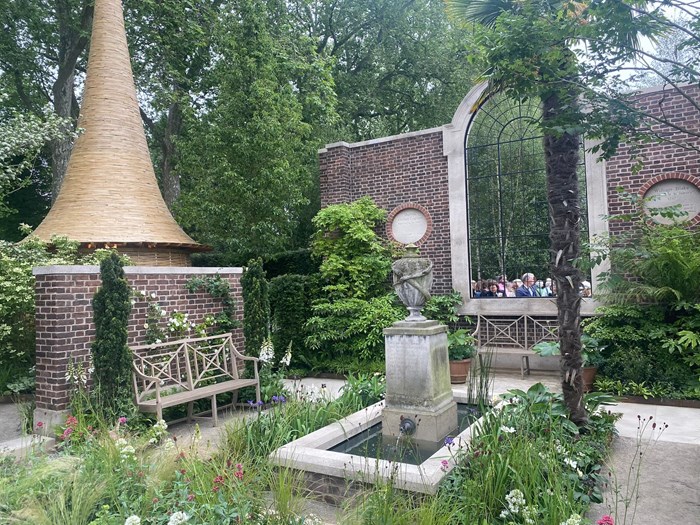 Showhave ved Chelsea Flower Show 2024 designet af Robert Myers. Foto: Haveselskabet